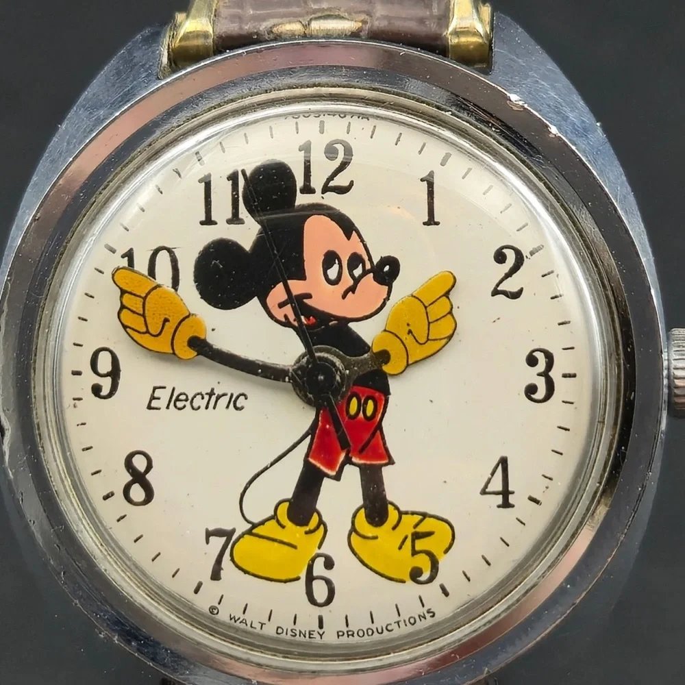 Vintage‎ Timex Electric Mickey Mouse Watch Disney Productions Expansion Band
